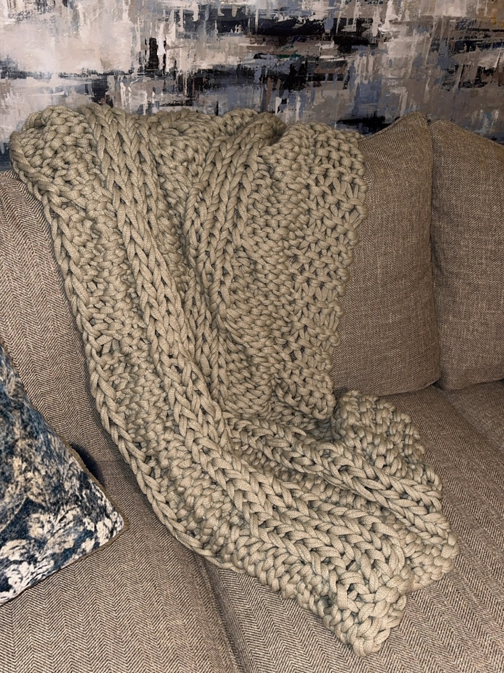 POTTERY BARN BEST SELLER Colossal Handknit Throw